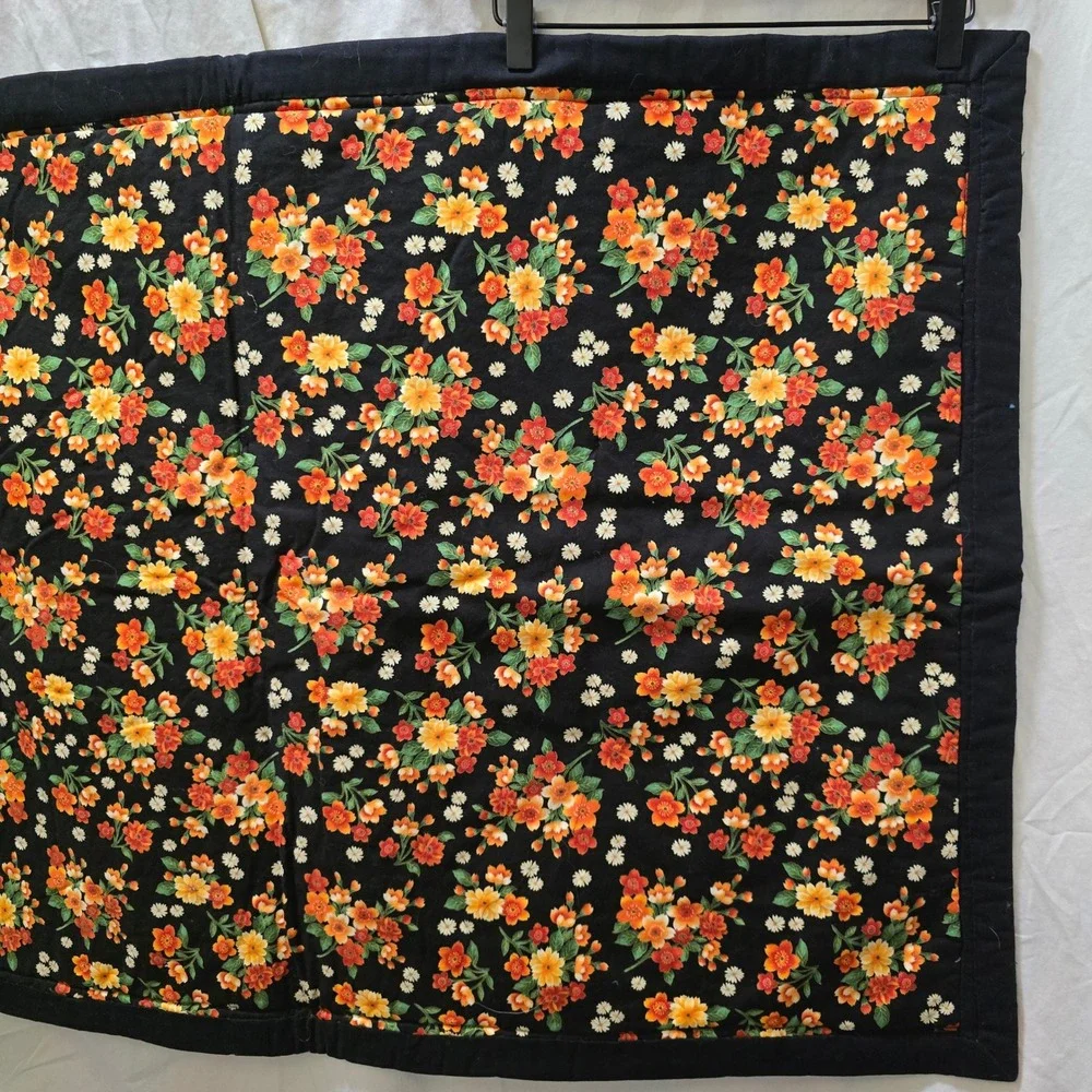 Farmhouse Autumn Harvest Quilted Tapestry Banner Pumpkin Sunflowers Barn Animals